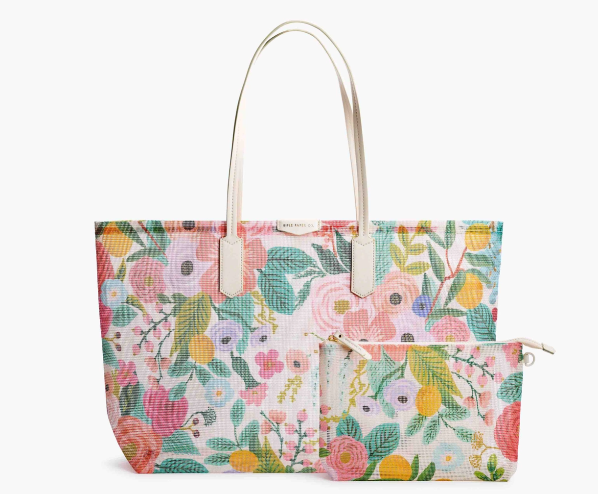 Garden Party Mesh Tote And Sunscreen Bag