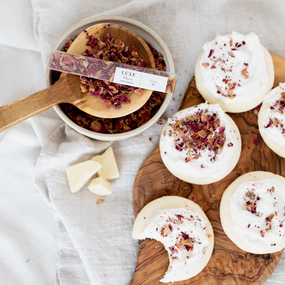 Rose Petal Toppings Teaspressa